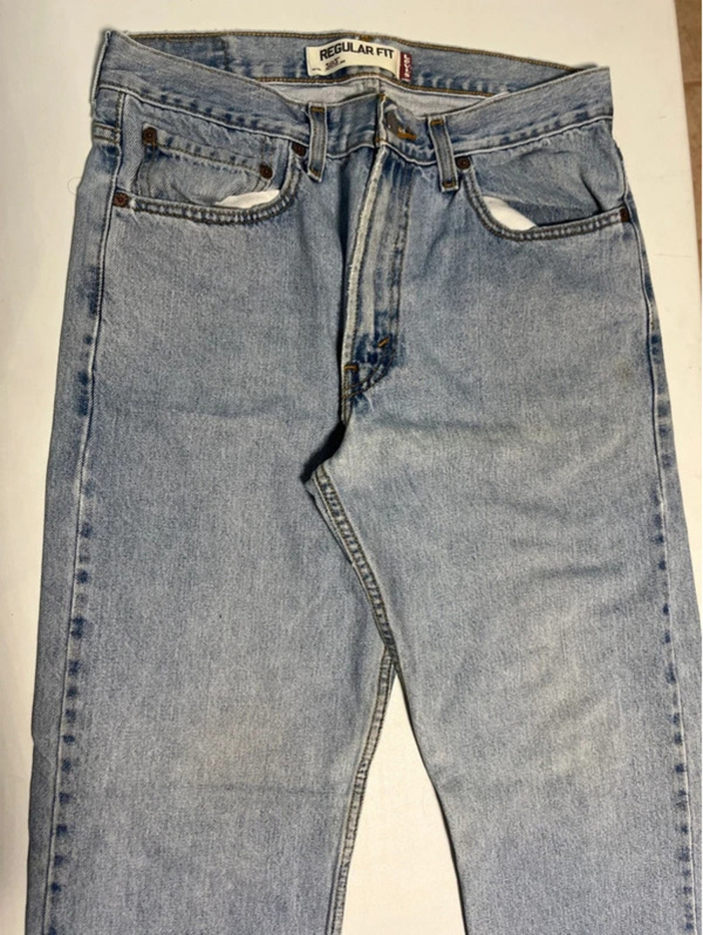 0014 Levi's 505 Regular Fit Jeans Men's 32x30 Light Wash Blue Straight Leg